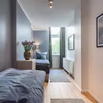 Apartman The Paul Ii - Stylish & 3 Bedroom Apartment, Group & Family Friendly, 4- 6 Guests *