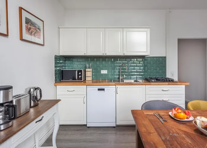 The Paul Ii - Stylish & 3 Bedroom Apartment, Group & Family Friendly, 4- 6 Guests 公寓